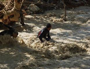 Four killed in flood in southern Turkey