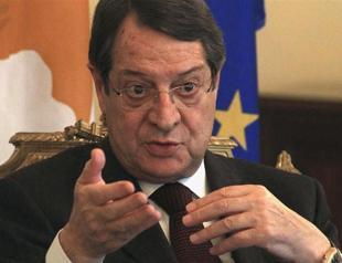 Greek Cyprus president suspends peace talks