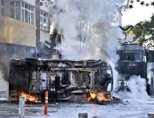 Wrap up: At least 26 killed in ISIL protests across Turkey as curfew declared in six provinces