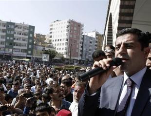 Jailed PKK leader calls for speeding up peace process, warns of massacres: HDP co-chair