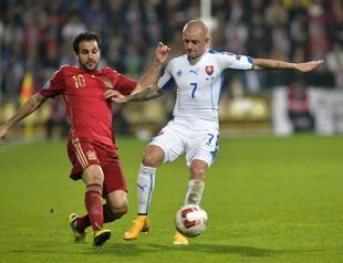 Spain not on downward spiral, says Del Bosque after defeat
