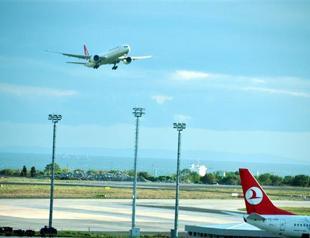 Panic on Athens-Istanbul flight