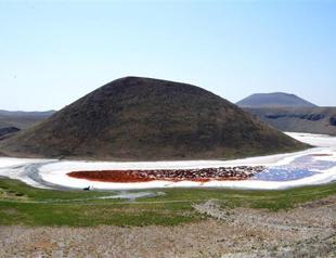 Central Anatolia’s ‘evil eye talisman’ Lake Meke dries out up to 99 percent