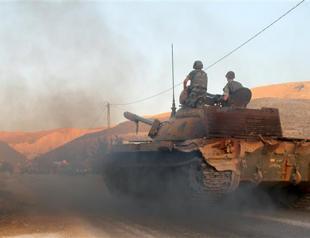 Gunmen kill eight Lebanese soldiers near Syria border