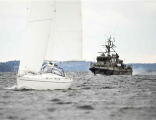 Sweden steps up hunt for foreign underwater activity