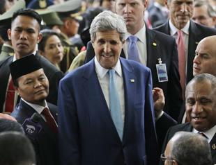 Kerry in Southeast Asia seeking support against ISIL