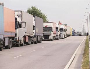 Iran will not sell fuel to Turkish trucks upon Turkeys new plan, says Iranian envoy