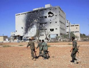 ISIL attack on Syria oil field kills 30: monitor