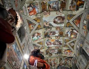 Sistine chapel dazzles after technological makeover