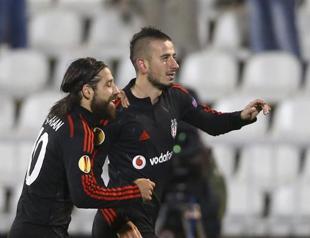 Beşiktaş bid to break spell against Fenerbahçe