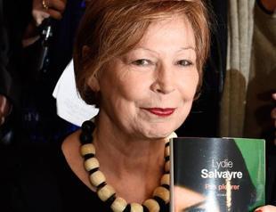 Frances top literary award goes to book on Spains civil war