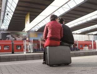 German train strike to hit 25th anniversary of Berlin Wall fall