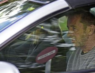 Murder plot charge against AC/DC drummer dropped