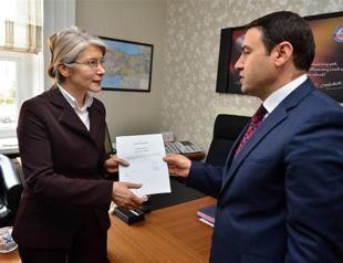 Former CHP dissident Tarhan forms a new party