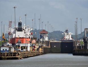 Panama Canal turns 100 facing 21st-century problems