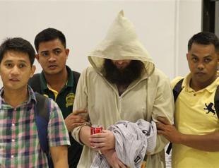 Spy chief warns Australians becoming extremist propagandists