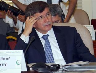 Foreign Minister Davutoğlu ‘worked all night to stop Iraq coup’