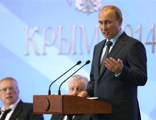 Putin says Russia should not cut itself off from West