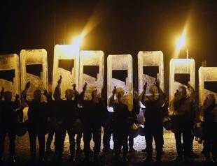 Iraqi peshmerga fighters in Kobane, prepare for ISIL battle