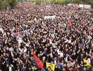 Both PKK, ISIL are dangerous, Turks say