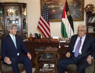 Kerry meets Abbas as Israeli-Palestinian tensions soar