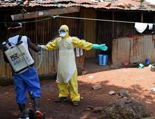 First Ebola treatment trials to start in west Africa