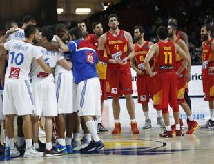 France stun Spain as Serbia rout Brazil to set up semifinal clash