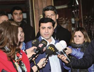 Turkeys opposition insistent on transparency of Kurdish peace process