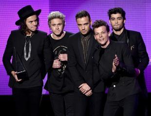 One Direction, Taylor Swift shine at American Music Awards