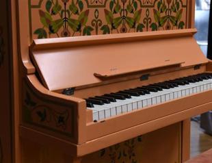Casablanca piano sold for $3.4 million at US auction