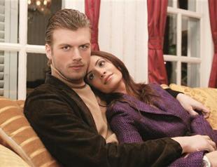 Arab channel organizes poll of Turkish actors