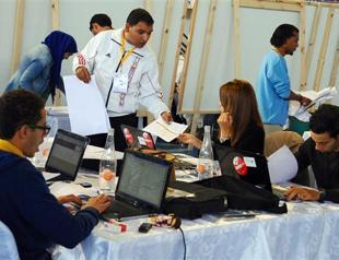 Anti-Islamist leads Tunisia presidential race