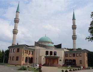 Dutch MP calls for removal of all mosques in Netherlands