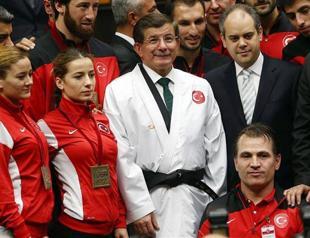 Turkish gov’t revisits exempted military service before 2015 polls