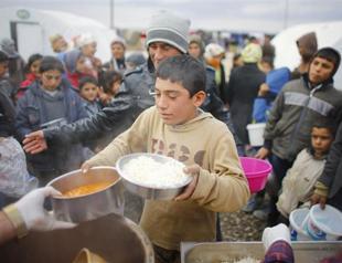 UN asks people to give $1 each for Syrian refugees to restore food vouchers