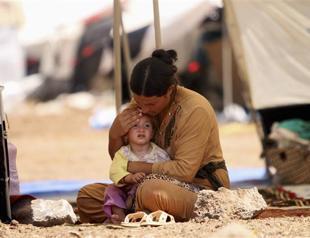 ISIL magazine says group enslaved Yazidis
