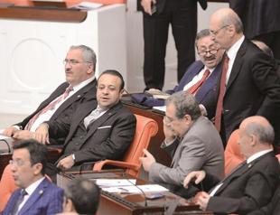 Turkey’s parliamentary commission on graft queries ex-ministers’ wealth