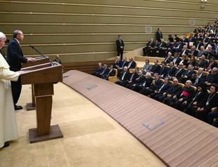 In Turkey, Pope warns against fundamentalism, as Erdoğan slams double-standards