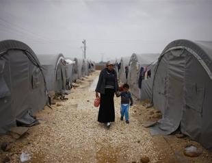 EU boosts aid for Syrian refugees in Turkey
