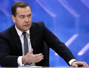 Ruble fall, sanctions hurt Russia’s economy, says Medvedev
