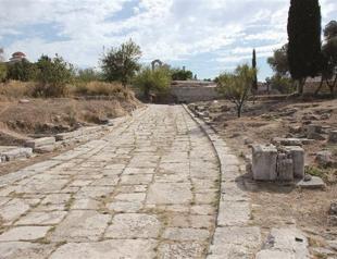 Ancient holy road to now serve tourism