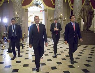 US House approves $1.1 trillion spending bill, averts shutdown