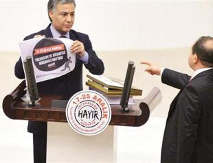 Corruption commission to vote on four ex-ministers