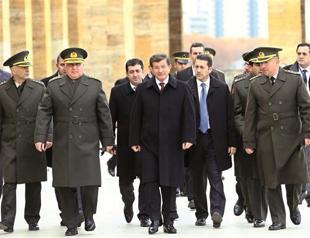 Military draft law to increase authority of commanders, prime minister