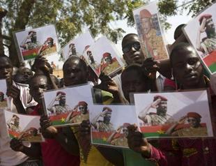 Protesters demand justice for Africas Che Guevara