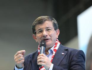 Turkish prime minister visits Macedonia to renew ties