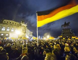 Record 17,000 stage anti-Islam rally in Germany
