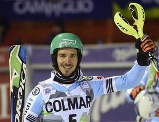 Alpine skiing-Neureuther leads German one-two in last slalom of 2014