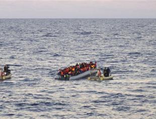 Dozens of migrants drown in shipwreck off Yemen: government