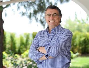 Turkish journalist Hasan Cemal wins Harvard award